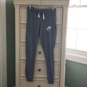 Nike joggers